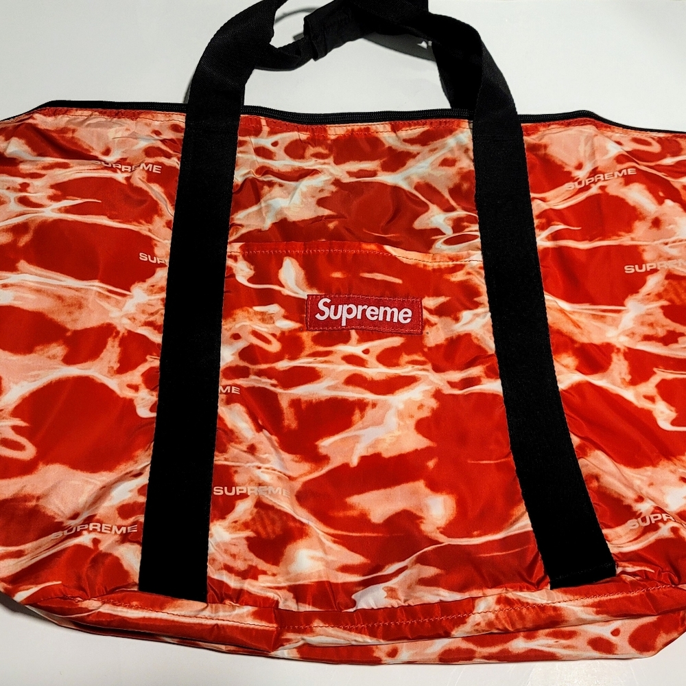 Supreme Ripple packable tote bag